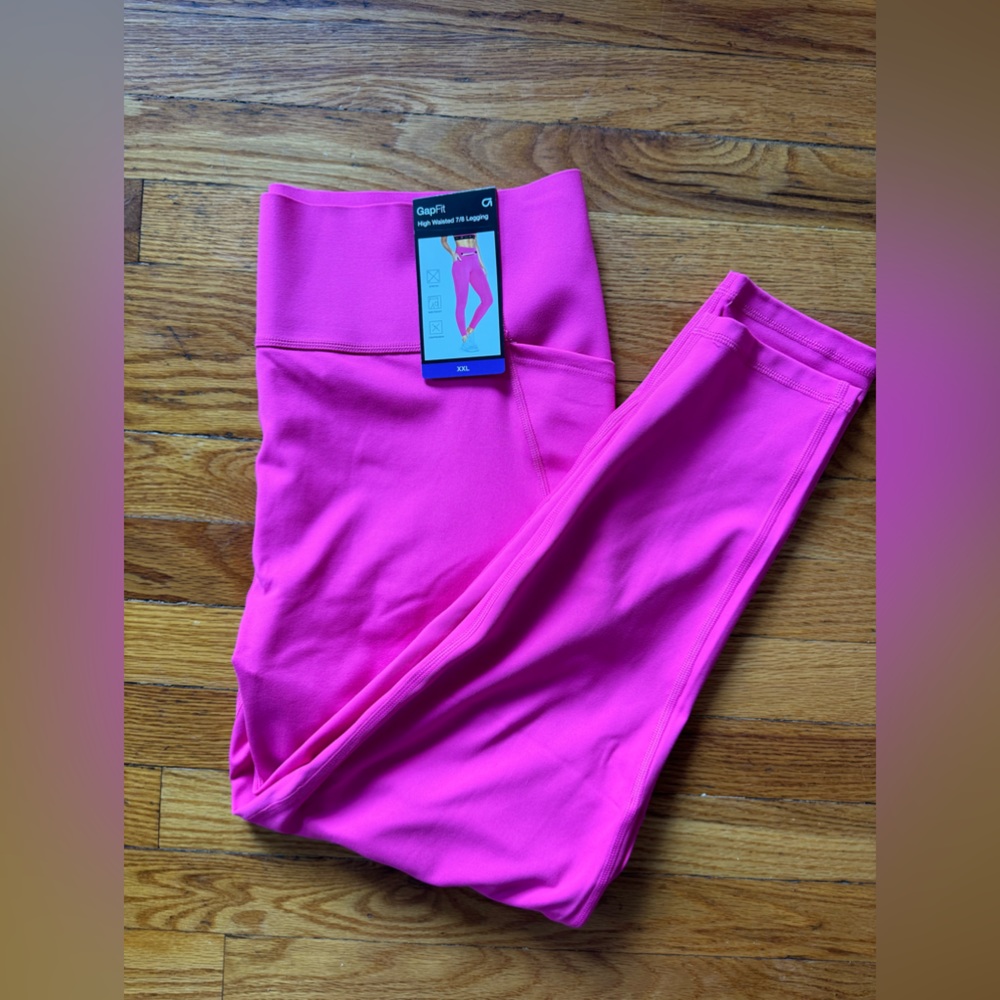 HOT Pink Gap Fit 7/8 Leggings XXL